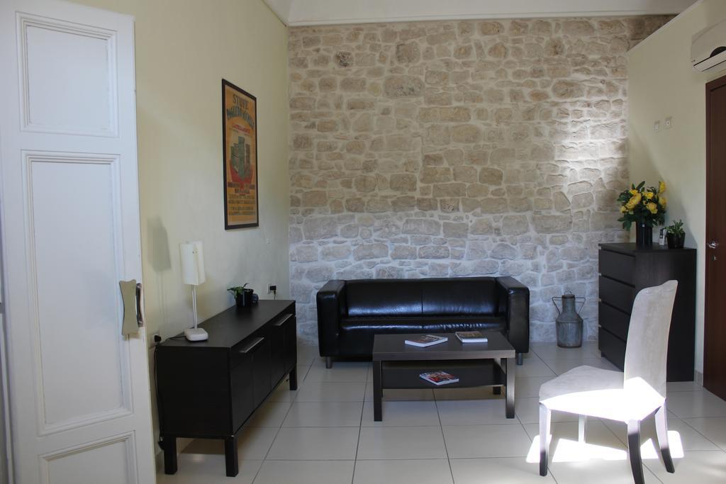 Palazzo Beau Bed & Breakfast Modica Exterior photo