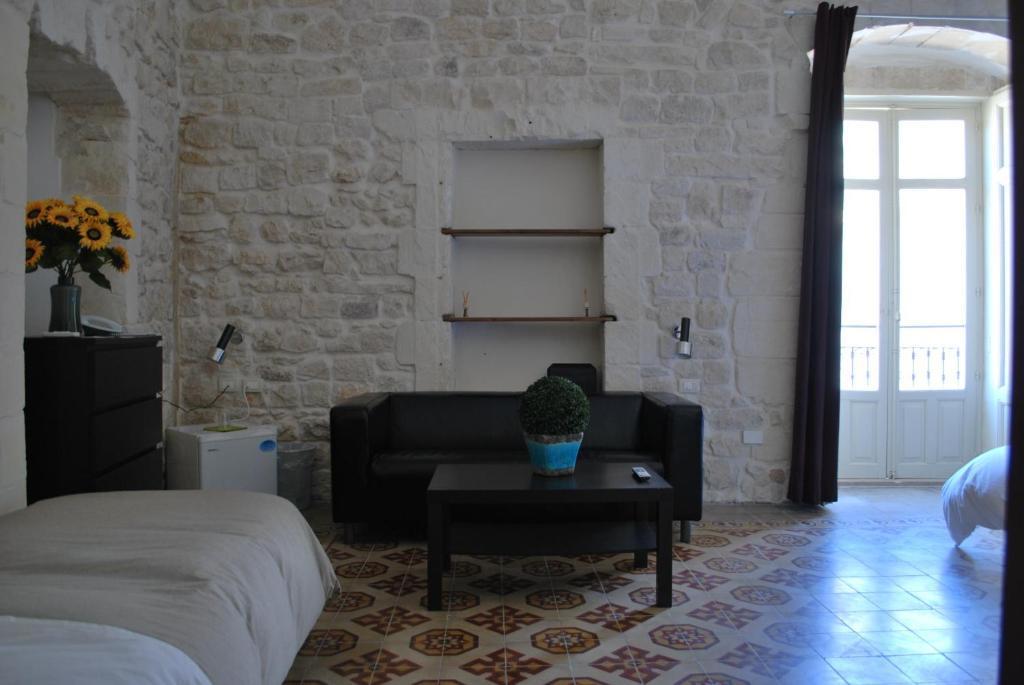 Palazzo Beau Bed & Breakfast Modica Exterior photo